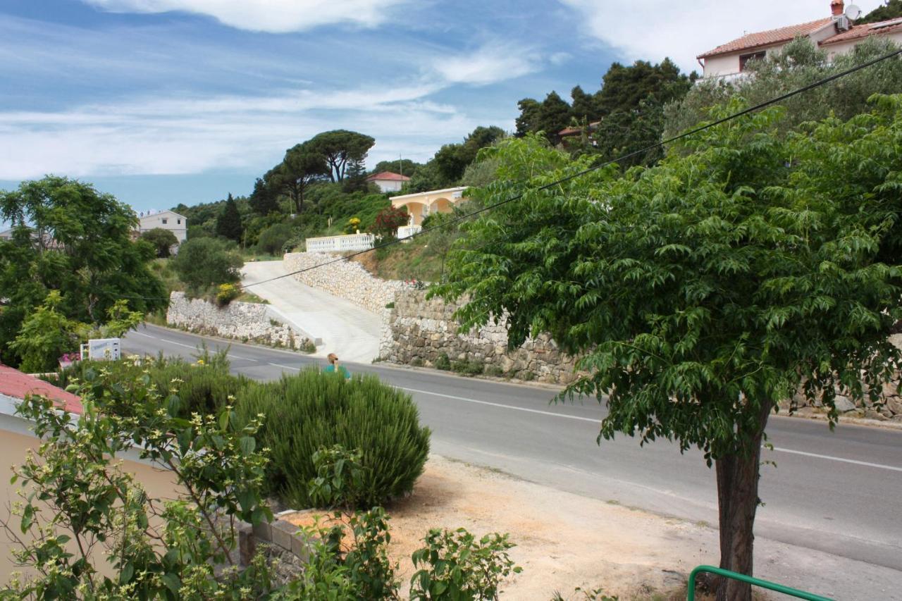 Apartments With A Parking Space Kampor, Rab - 4984 Ngoại thất bức ảnh