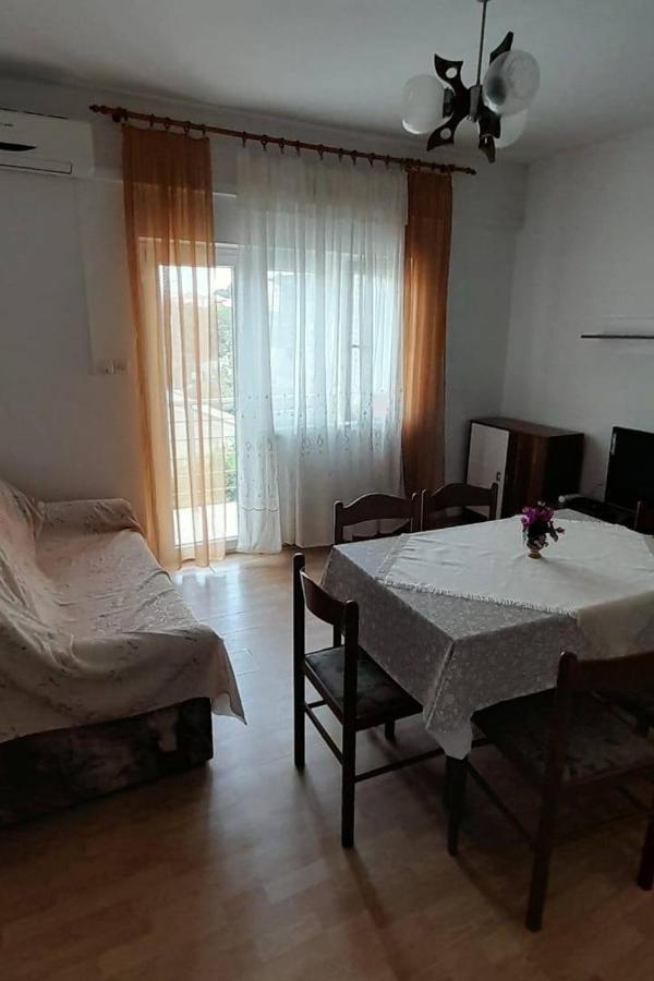 Apartments With A Parking Space Kampor, Rab - 4984 Ngoại thất bức ảnh